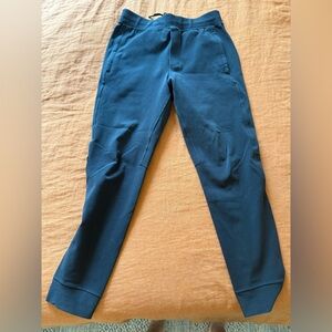 Lululemon Commission Jogger-M